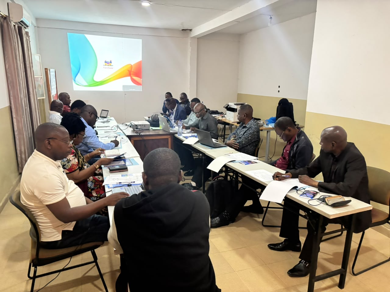 FORMATION INITIALE DES ENSEIGNANTS DU SECONDAIRE EN RDC : DU DIAGNOSTIC DES ISP À L’ÉLABORATION D’UNE STRATÉGIE NATIONALE